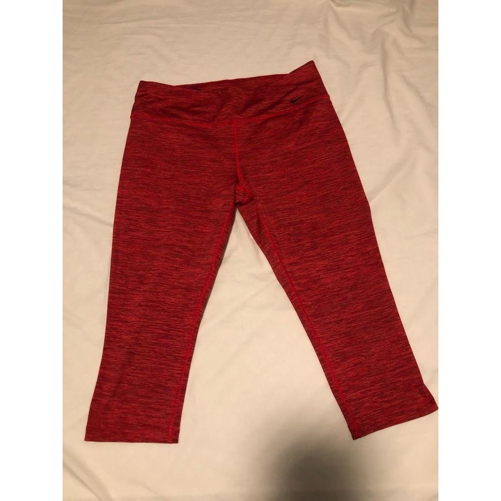 !SOLD! Large Nike Red Capris Women